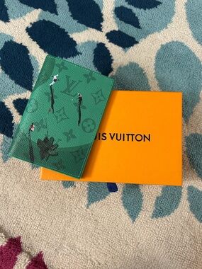 Louis Vuitton Golf Green Passport Holder